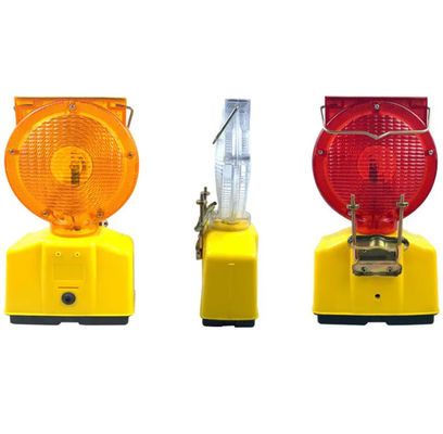 Buy Waterproof IP 57 Solar Warning Light with 5.5V 0.3W Solar Panel and Over 1500m Visual Range online manufacture
