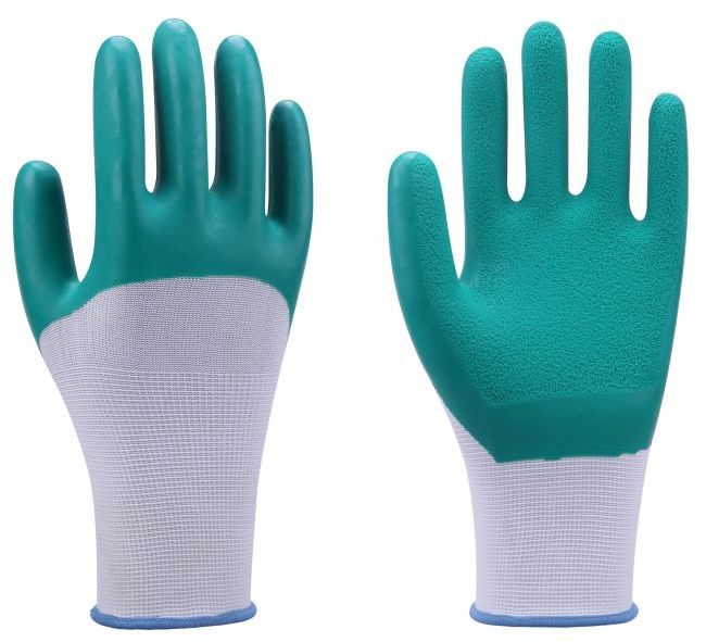 Nitrile Coated Nylon Slip Resistant Gloves 15 Gauge For Warehousing